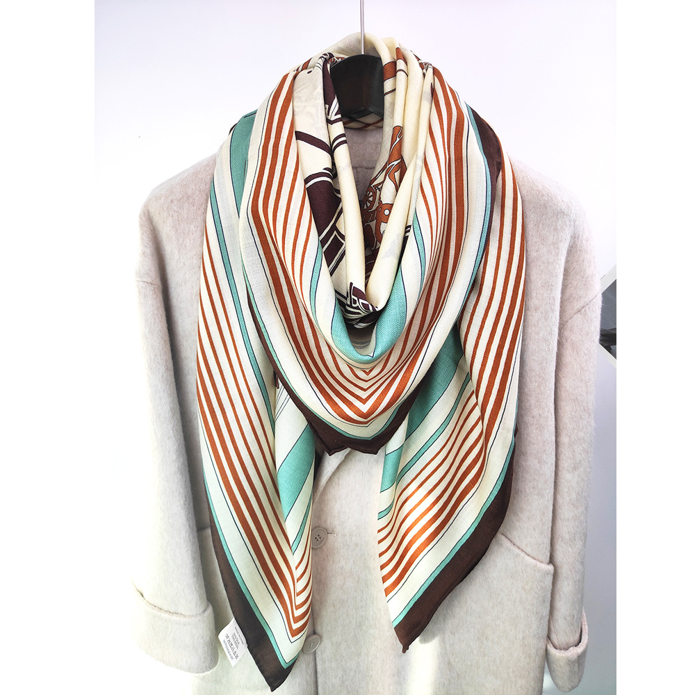وشاح شتوي ماركة فاخرة 135 سم ل - مراجعة Winter Clothing Hong Kong وسعره